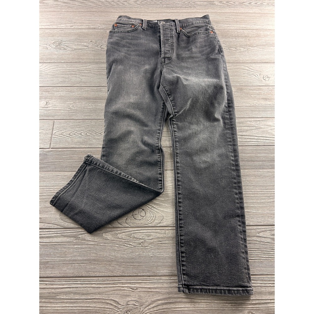 Levi's Wedgie Straight Leg Black High Rise Button Fly Jeans Womens Size 29